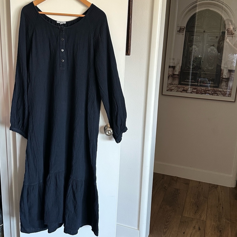 Suunday James Dress Ebony Black